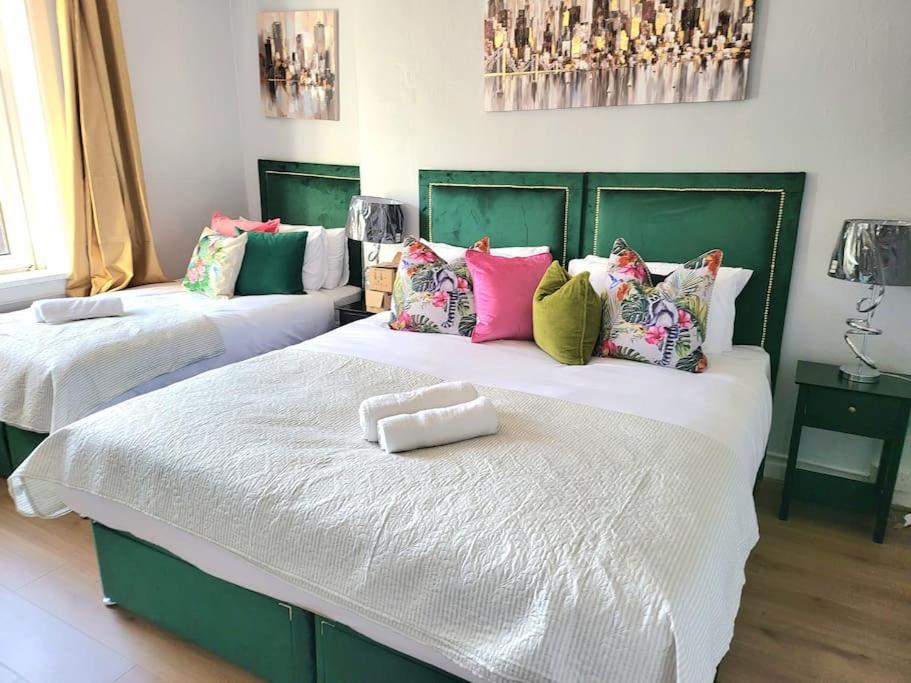 4 Bedrooms Apartment By Sensational Stay Short Lets & Serviced Accommodation EDI Eksteriør bilde